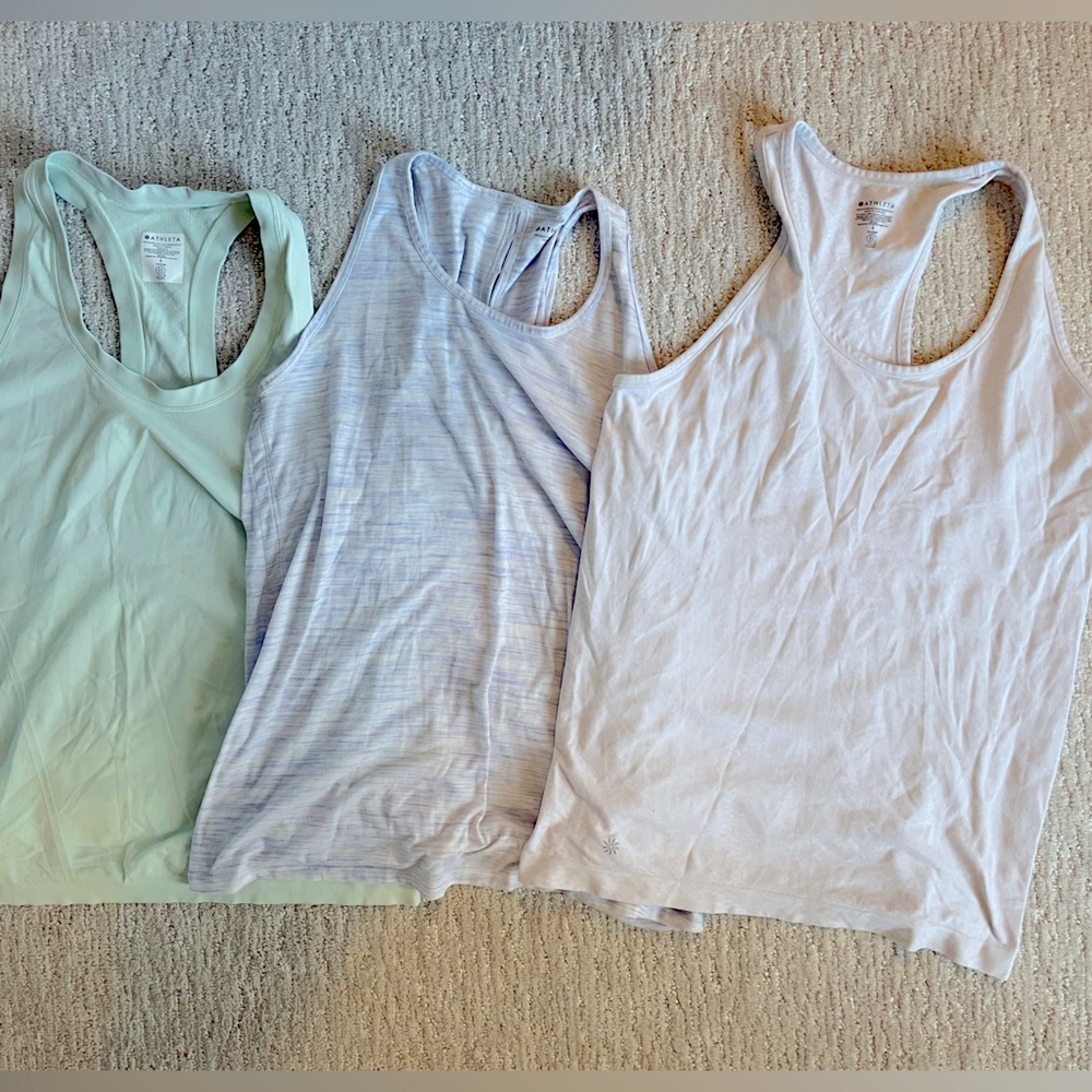 Bundle of Athleta tanks